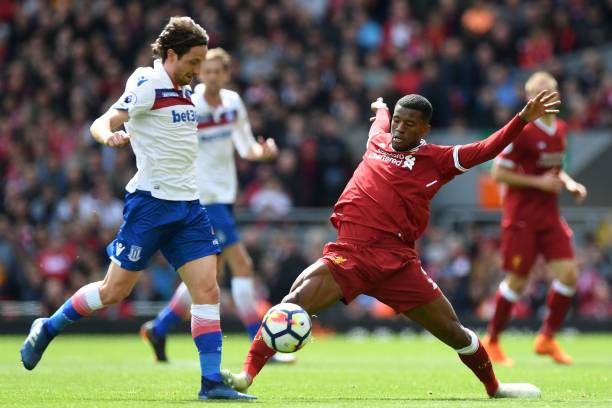 多年以来他 多年以来他